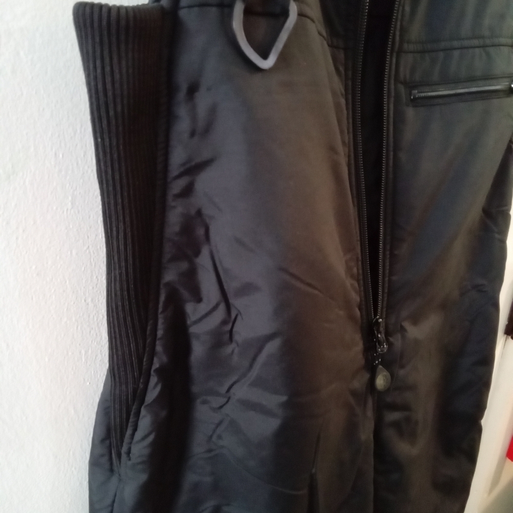Chic Black Women's Jumpsuit - Picture 6 of 7